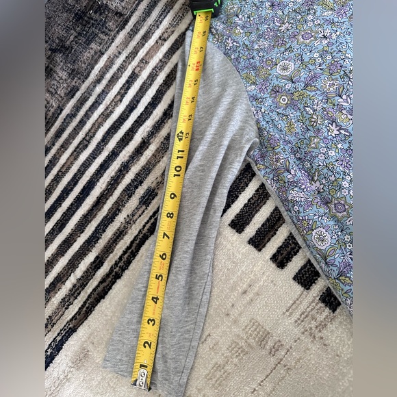 J Jill women’s floral tunic - Picture 9 of 10